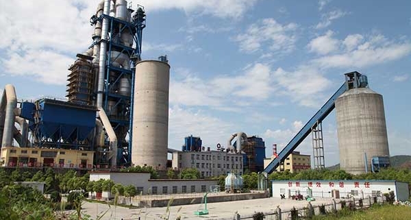 New dry process cement production line plant