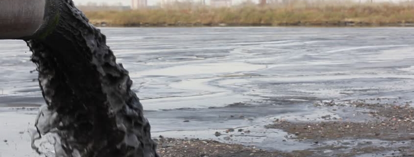 Contaminación de lodos de petróleo.